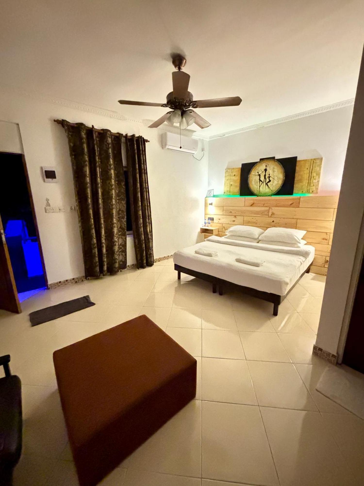 Aloha Inn Himmafushi Luaran gambar