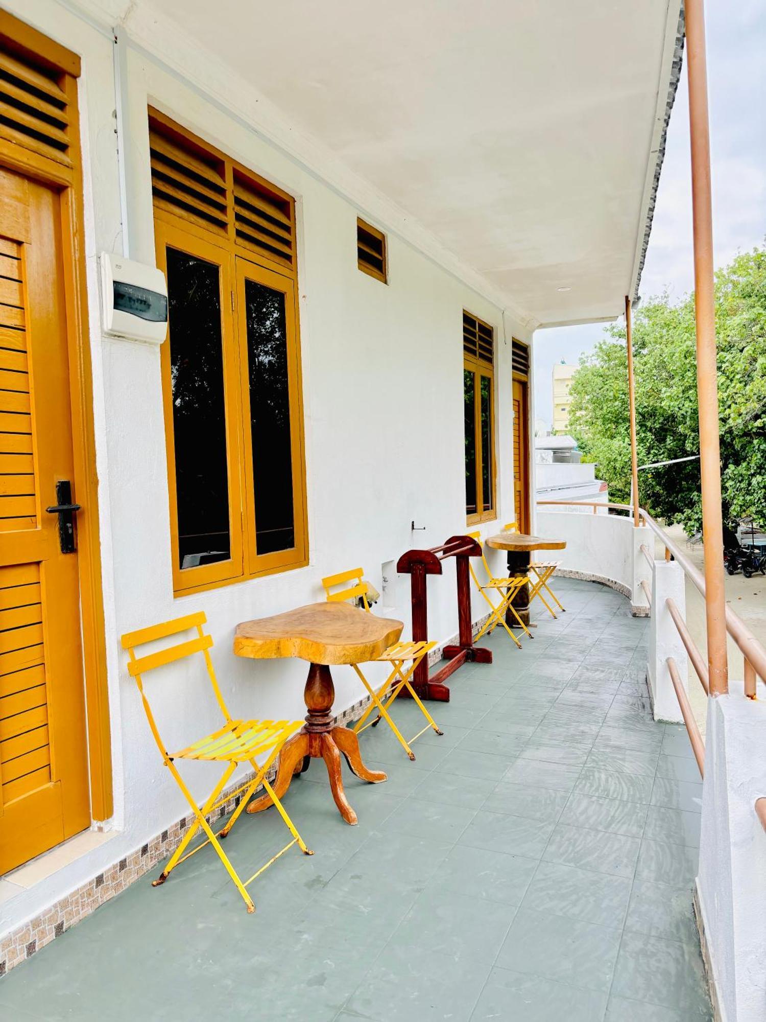 Aloha Inn Himmafushi Luaran gambar